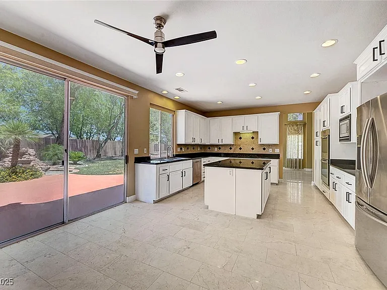 229 N Buteo Woods Ln — Photo 28