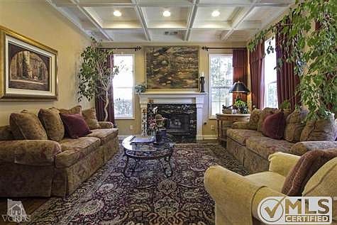 3rd image of 1612 Sycamore Canyon Dr