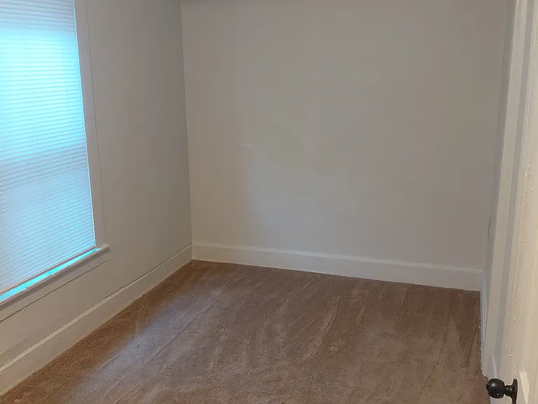 19 Lancaster St #2 — Photo 15