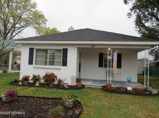 202 Bagley St, Stantonsburg, NC 27883