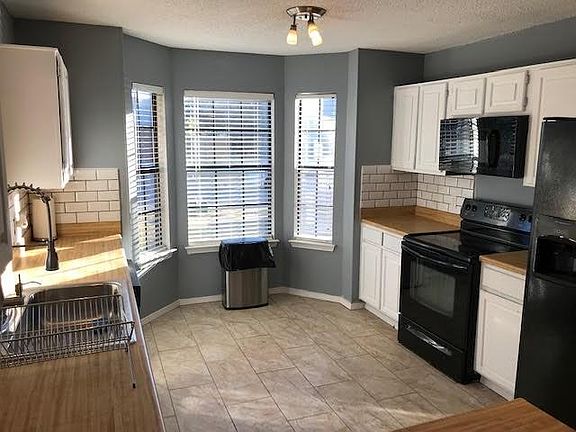 4th image of 2554 Stresa Ln