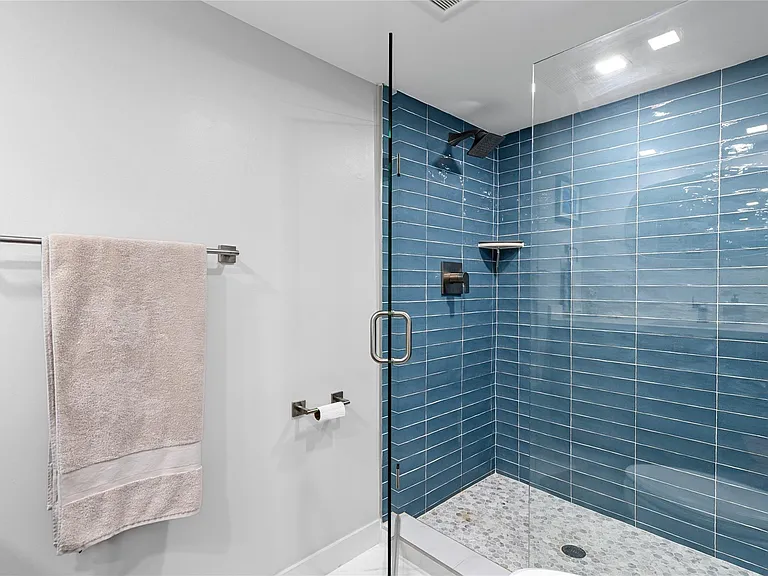 3900 Galt Ocean Dr #317 — Photo 40