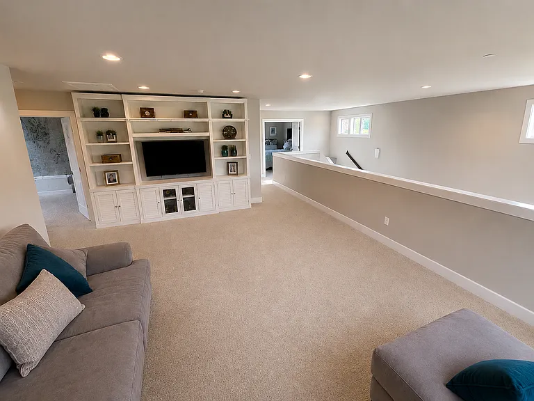 9816 S 200th Pl — Photo 21
