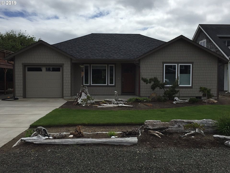 1st image of 32910 G St