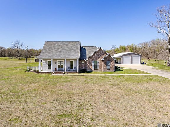 2nd image of 28010 Intracoastal Rd