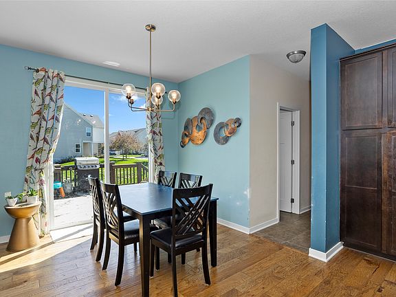 5th image of 7876 Beechtree Ln