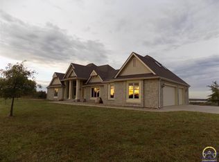 2224 SW 65th St, Topeka, KS 66619