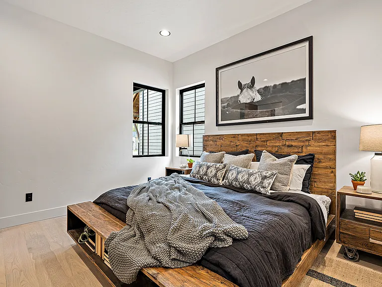 2526 W Rustic Forge St — Photo 19