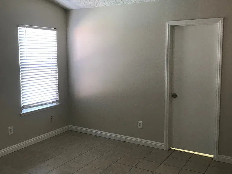 44138 Kirkland Ave — Photo 21