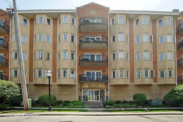 1st image of 100 W Roosevelt Ave Unit 408