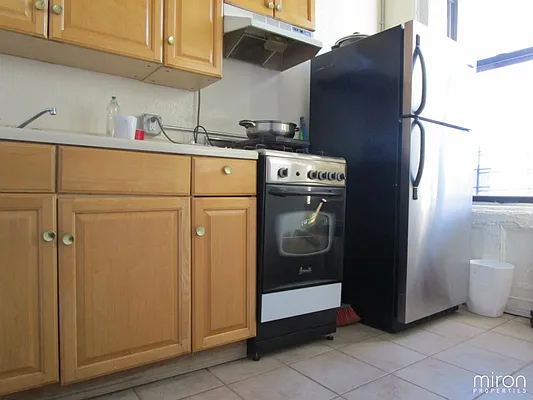 Rented by Miron Properties | media 18