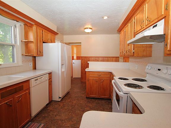 5th image of 9014 E Maringo Dr