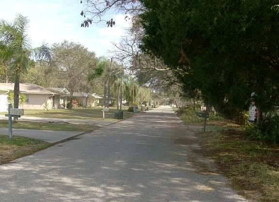 3rd image of 2628 Browning St