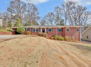 120 Lullwater Rd, Greenville, SC 29607