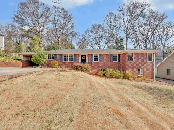 120 Lullwater Rd, Greenville, SC 29607