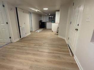 2921 N Spaulding Ave #G, Chicago, IL 60618
