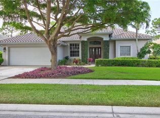 6561 Chestnut Cir, Naples, FL 34109