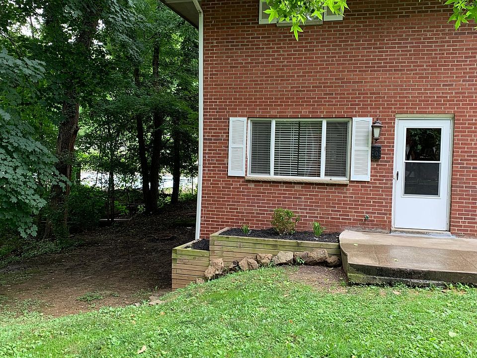 827 Glendale Unit J