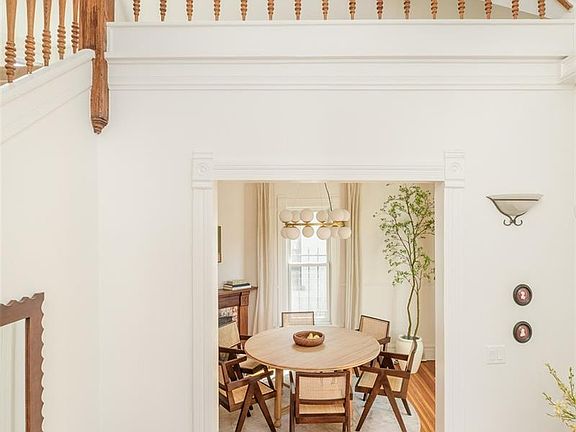 4th image of 3018 N Humboldt Street