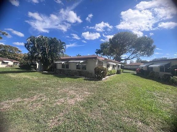 4th image of 517 Sandpiper Circle #517