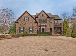 125 Shoal Creek Dr, Roswell, GA 30075