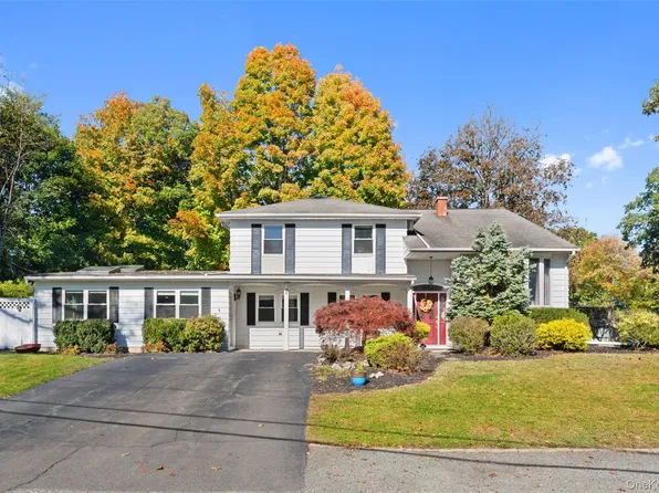 52 Johnsons Lane, New City, NY 10956