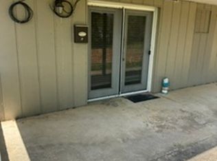 611 Lincoln Way W APT G, Chambersburg, PA 17201