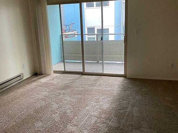 4th image of 426 11th Ave E APT 3