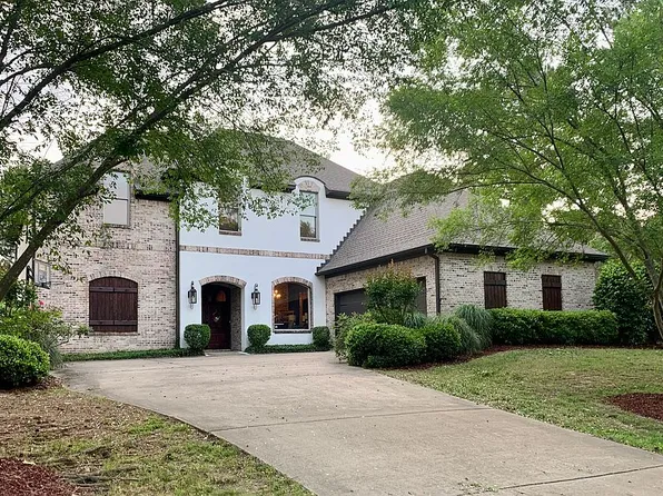 169 Saint Ives Dr, Madison, MS 39110