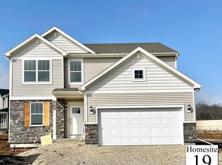 700 Narvik Cir, Stoughton, WI 53589