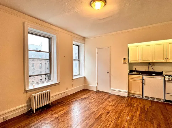 508 West 112th Street image 1 of 6