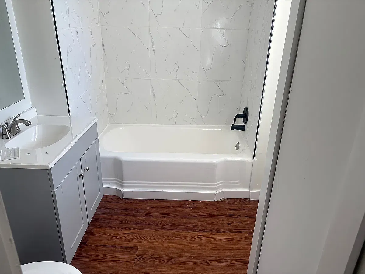3 bed, 1240 sqft, $1,700 — Photo 4