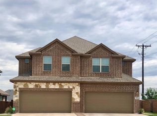 1003 W Sierra Vista Ct, Midlothian, TX 76065