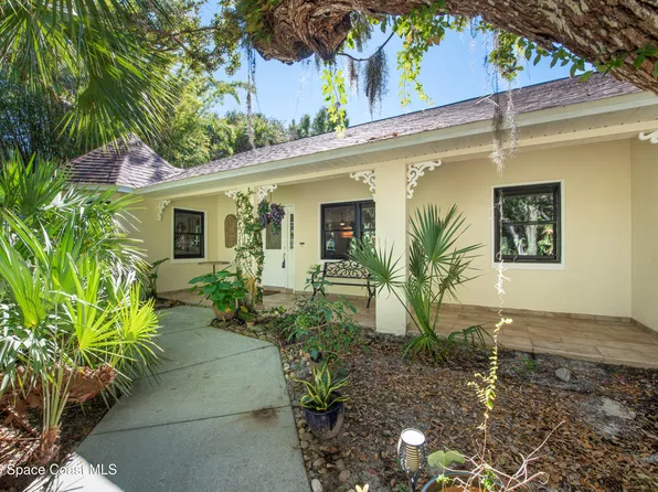 275 Ibis Dr, Melbourne Beach, FL 32951