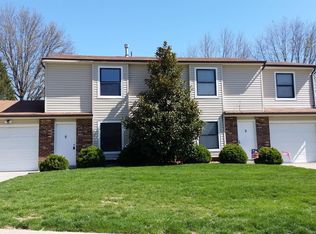 3 Heatherford Ct #B, Saint Peters, MO 63376