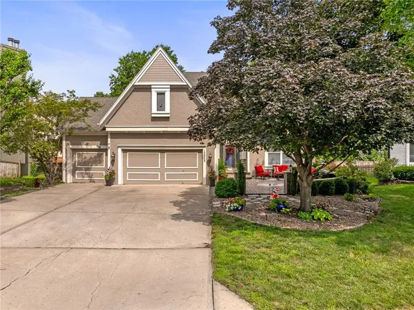 13868 S Kaw St, Olathe, KS 66062