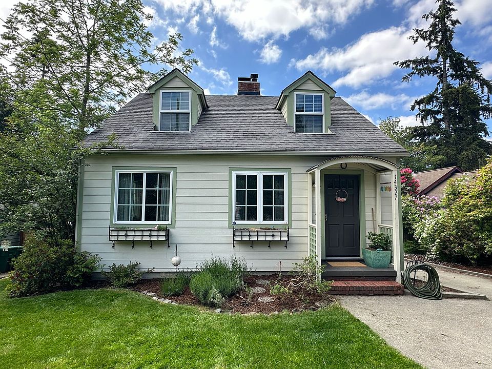 1st image of 14327 36th Ave NE