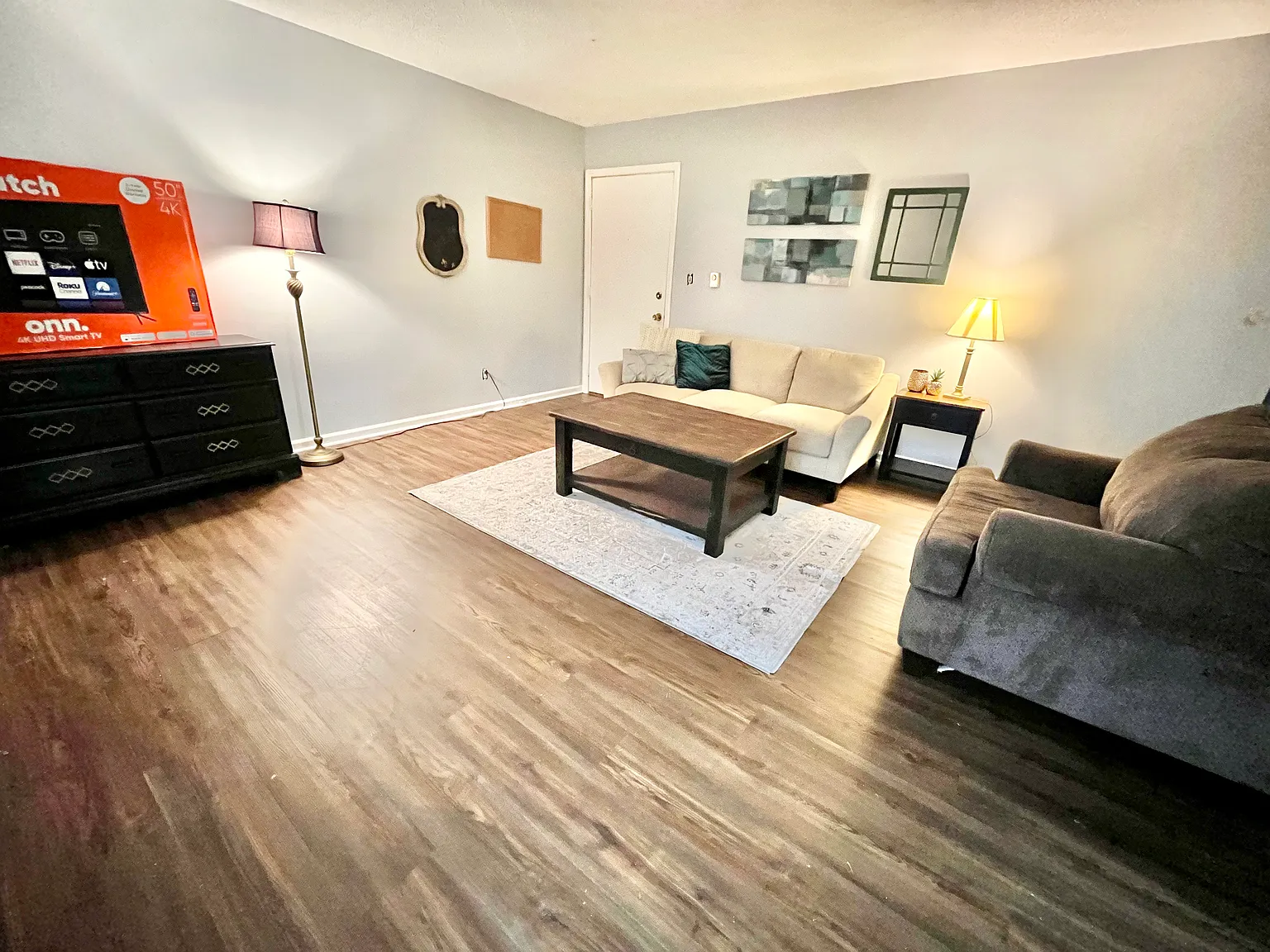 2 bed, 760 sqft, $1,500 — Photo 2