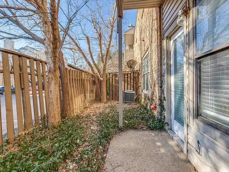 7340 Skillman St #605 — Photo 22