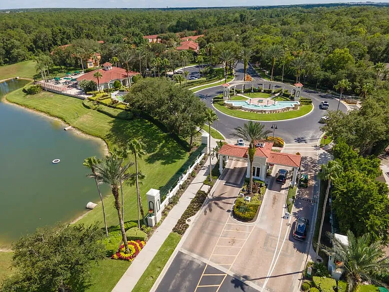 Sun Key Pl — Photo 47