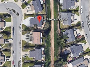 2037 Terracina Cir, Spring Valley, CA 91977