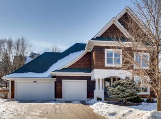 11282 Stonemill Farms Curv, Woodbury, MN 55129