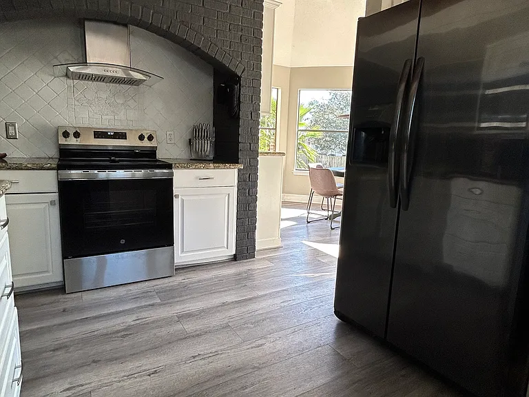 703 Tanglewood Dr — Photo 11