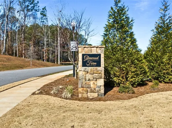 4045 Glenwood Ct, Auburn, AL 36830