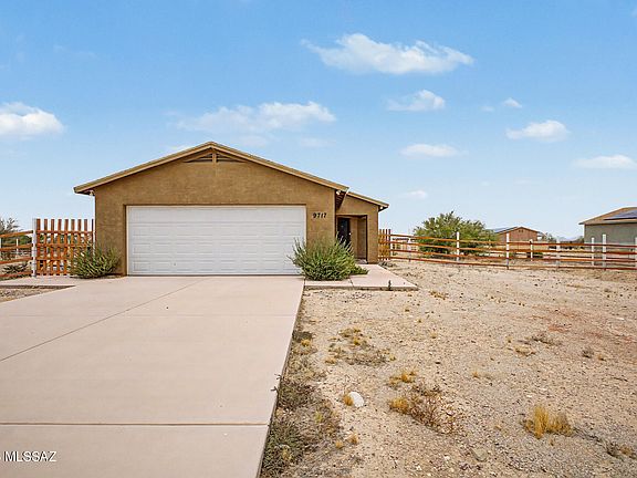 3rd image of 9717 W Calle Anasazi