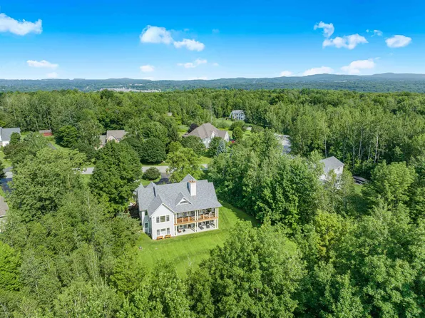 570 Ledgewood Drive, Williston, VT 05495
