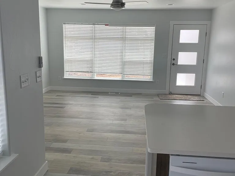 1105 Schley Ave #B — Photo 3