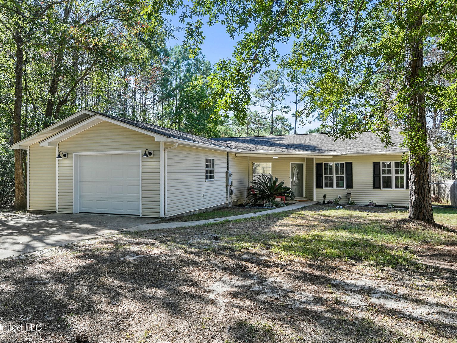 2637 Windward Dr, Gautier, MS 39553 | Zillow