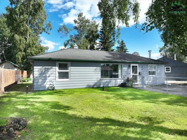 305 Kody Dr, Fairbanks, AK 99701