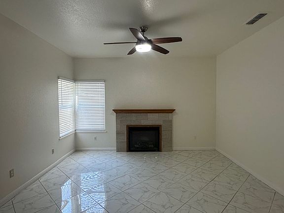 4th image of 33 Orange St